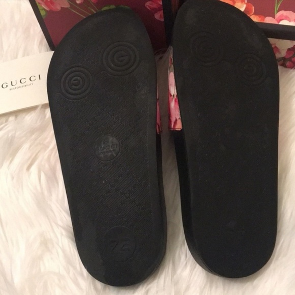 🆕Gucci Bloom Slides Authentic‼️ - Picture 4 of 4